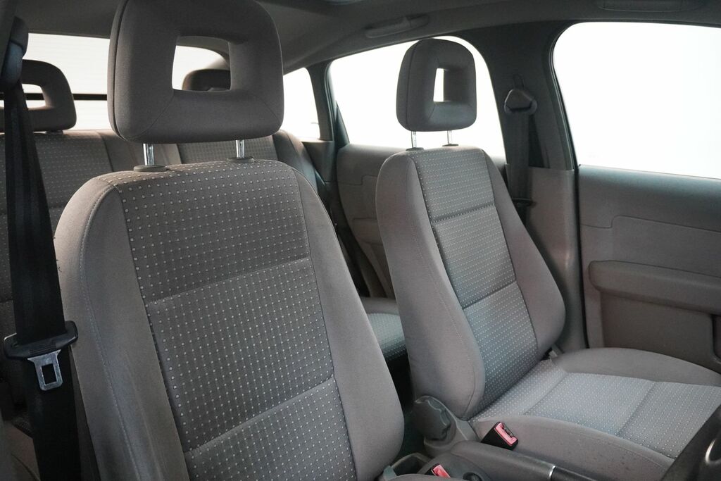 Audi A2 Hatchback Green #17