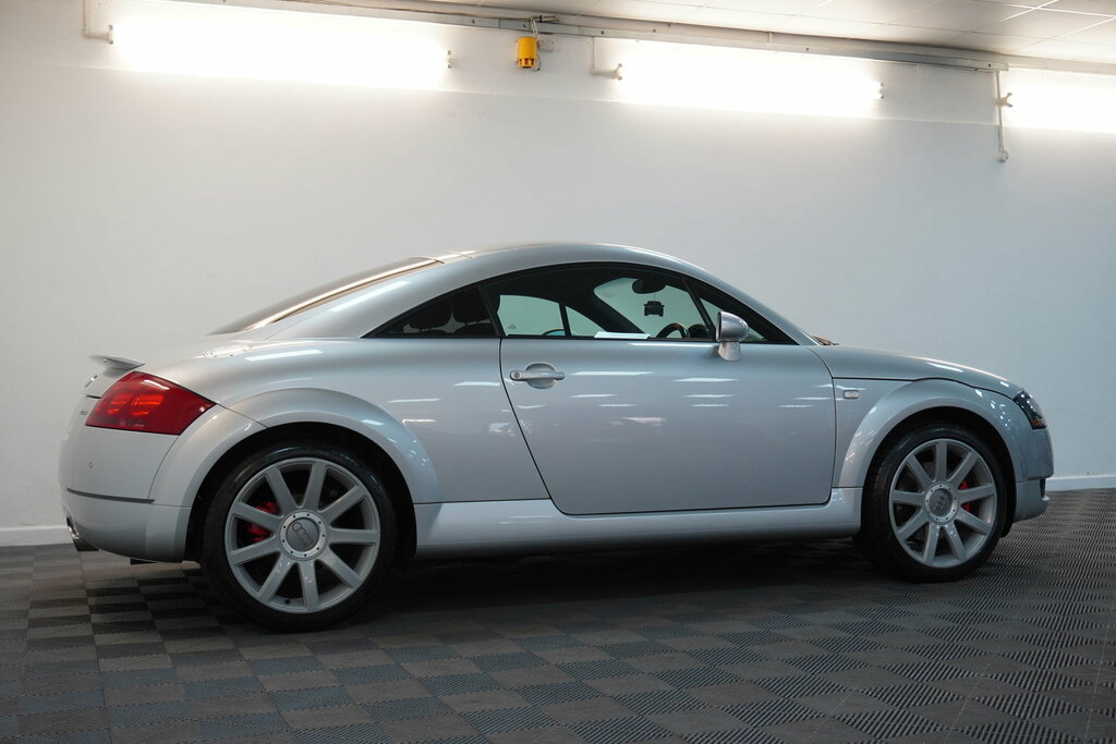Audi TT 1.8T Roadster Quattro Silver #10