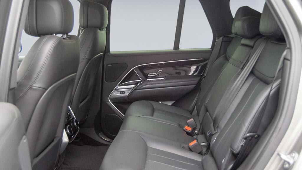 Land Rover Range Rover 3.0 D300 Se Silver #4