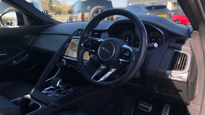 Jaguar E-Pace 1.5 P300e R-dynamic Hse Black Red #23