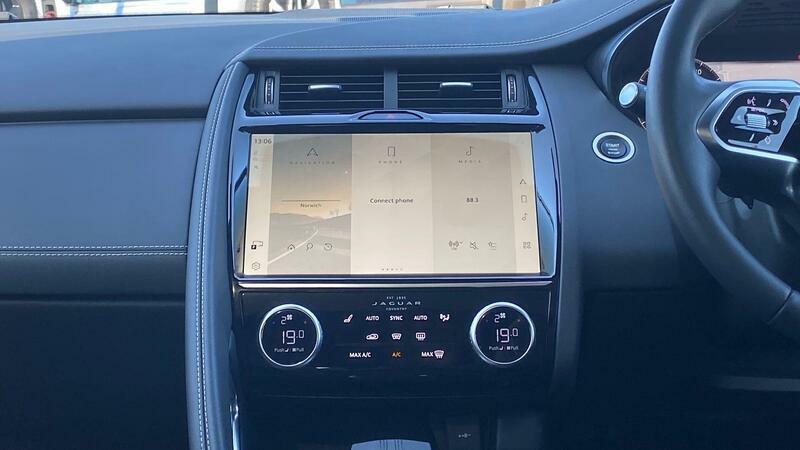 Jaguar E-Pace 1.5 P300e R-dynamic Hse Black Red #14