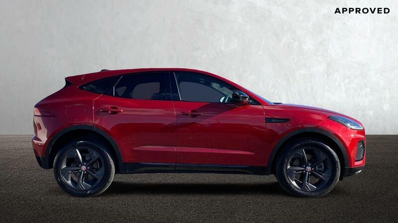 Jaguar E-Pace 2.0 D200 R-dynamic Black Red #5