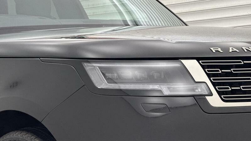 Land Rover Range Rover Sv Black #17