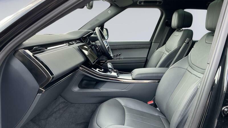 Land Rover Range Rover Sport 3.0 D300 Dynamic Se KO74UWD Black #3