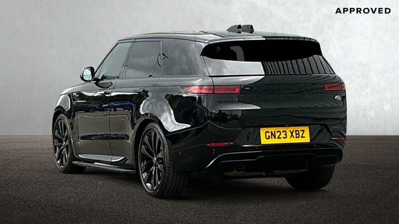 Land Rover Range Rover Sport 3.0 D300 Dynamic Se Black #2