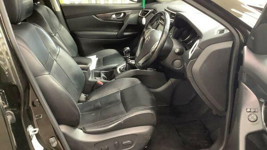 Nissan X-Trail Dci Acenta Red #9