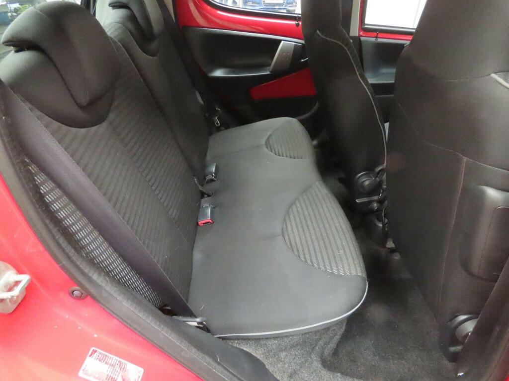 Peugeot 107 1.0 12V Active 2 Tronic Euro 5 Red #5