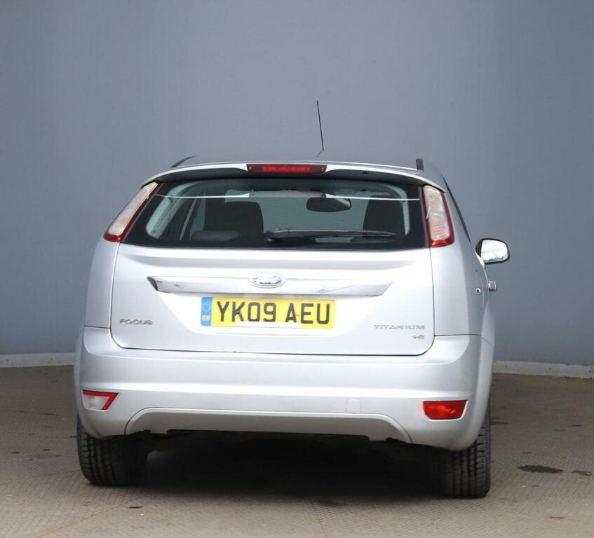 Ford Focus 2.5 Focus St-3 White #6