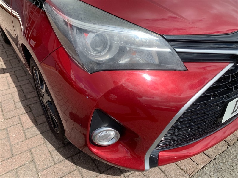 Toyota Yaris 1.33 Dual Vvt-i Design Hatchback DV17KHZ Red #5