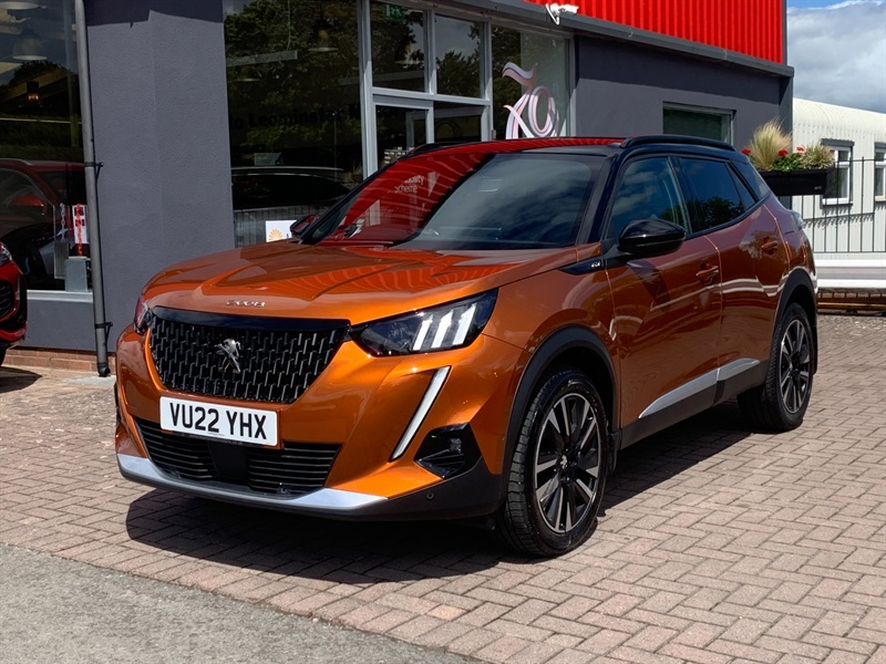 Peugeot 2008 1.2 Puretech Gt Premium Suv Eat Euro 6 VU22YHX Orange #3