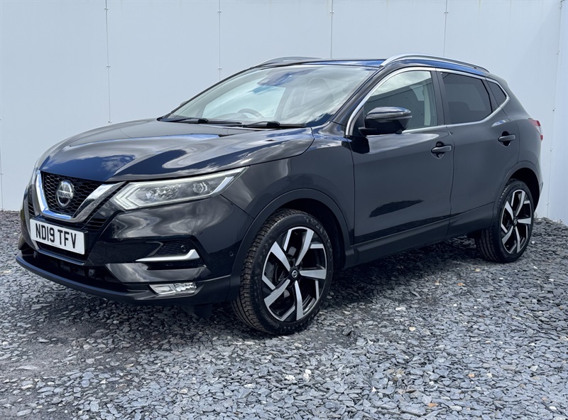 Nissan Qashqai 1.3 Dig-t Tekna Suv Euro 6 Ss ND19TFV Black #3