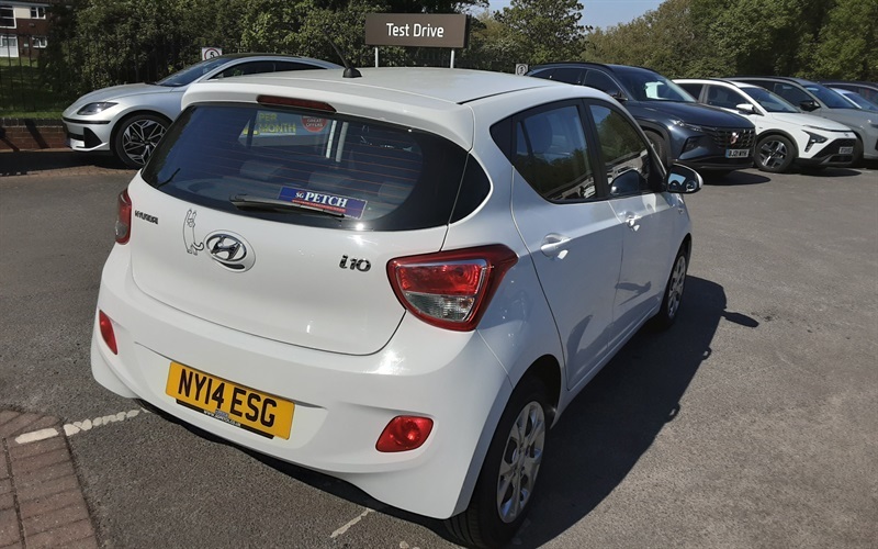 Hyundai I10 1.0 Se Hatchback Euro 5 66 Ps White #6