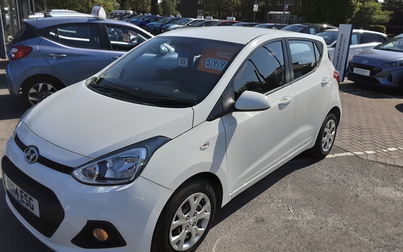Hyundai I10 1.0 Se Hatchback Euro 5 66 Ps White #3