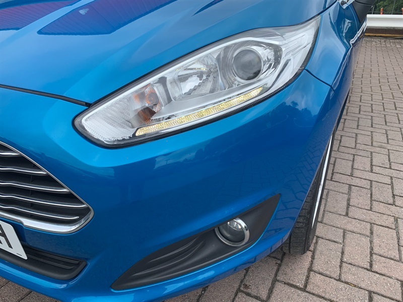 Ford Fiesta 1.25 Zetec Blue Edition Hatchback Manua BG66UXH Blue #4