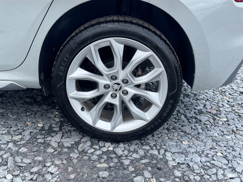 Skoda Kamiq 1.5 Tsi Act Se L Suv Euro 6 Ss Grey #6