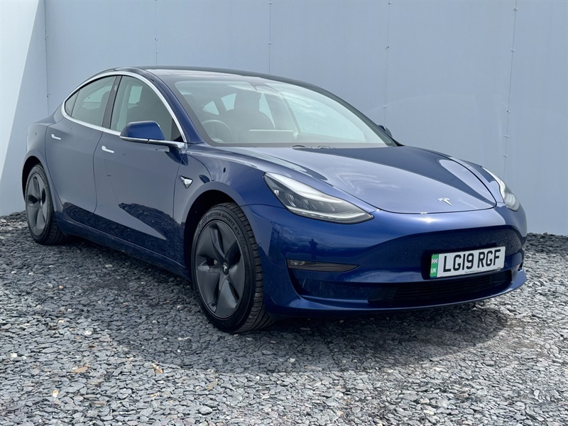 Tesla Model 3 Dual Motor Long Range Saloon 4 Blue