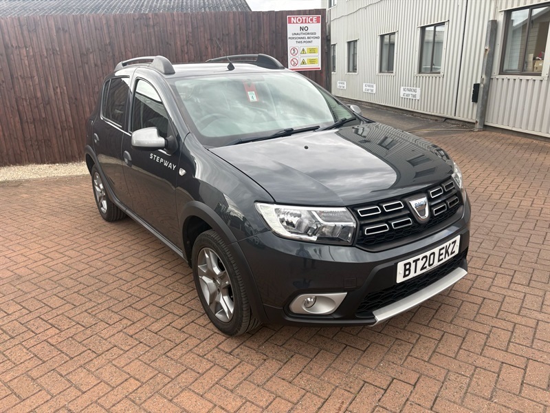 Dacia Sandero Stepway 0.9 Tce Comfort Hatchback Euro 6 Grey