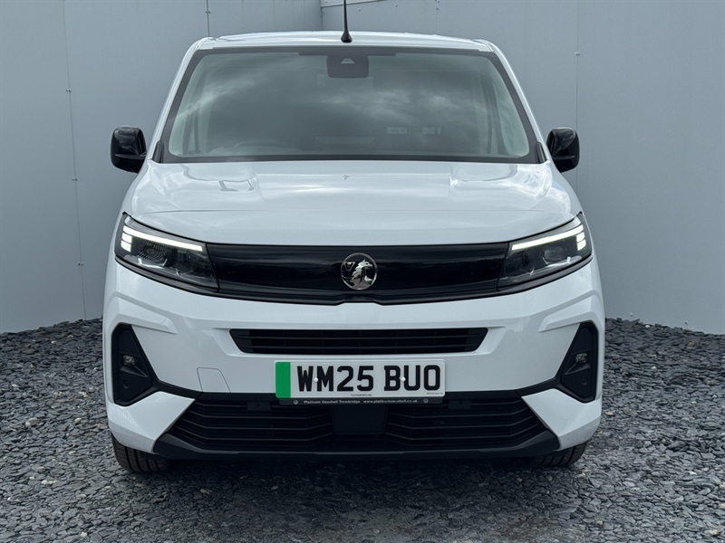 Vauxhall Combo-e Life 52Kwh Pro Panel Van Swb 7.4Kw C WM25BUO White #2