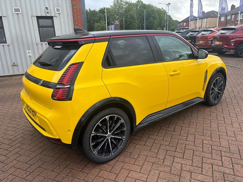 Renault 5 E-Tech Comfort Range 52Kwh Iconic Five Hatchback Elec Yellow #3