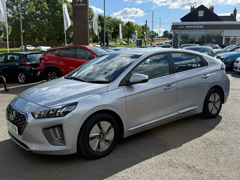 Hyundai Ioniq 1.6 H-gdi Premium Hatchback Hybrid Dct Silver #3