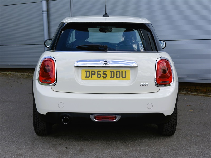 Mini Hatch 1.2 One Hatchback Euro 6 Ss DP65DDU White #5