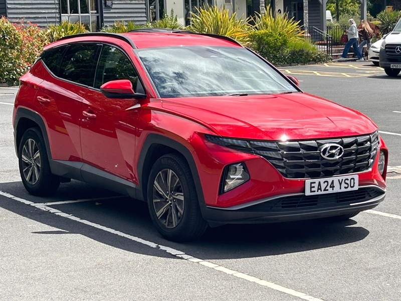 Hyundai Tucson 1.6 T-gdi Se Connect Suv Euro 6 Red