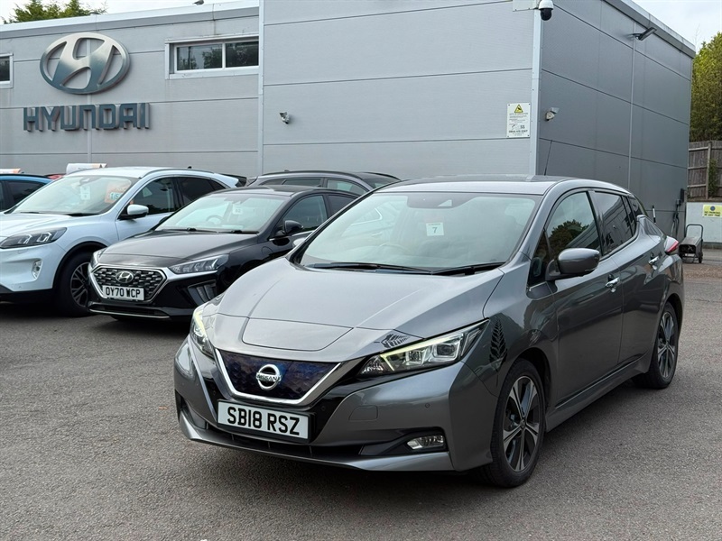 Nissan Leaf 40Kwh Tekna Hatchback 150 Ps Grey #2