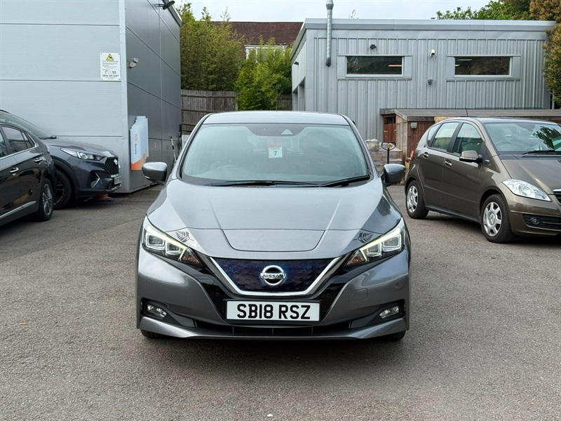 Nissan Leaf 40Kwh Tekna Hatchback 150 Ps Grey #5