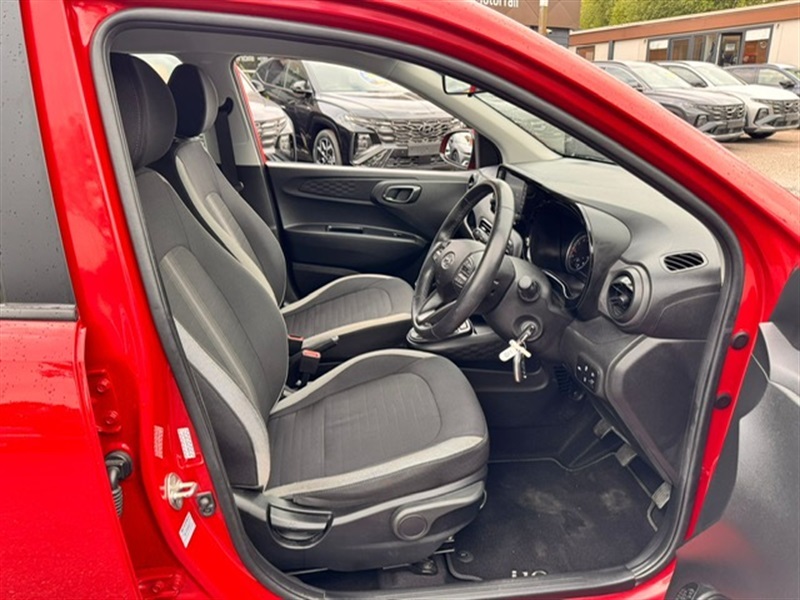 Hyundai I10 1.0 Se Connect Hatchback Euro 6 Red #6