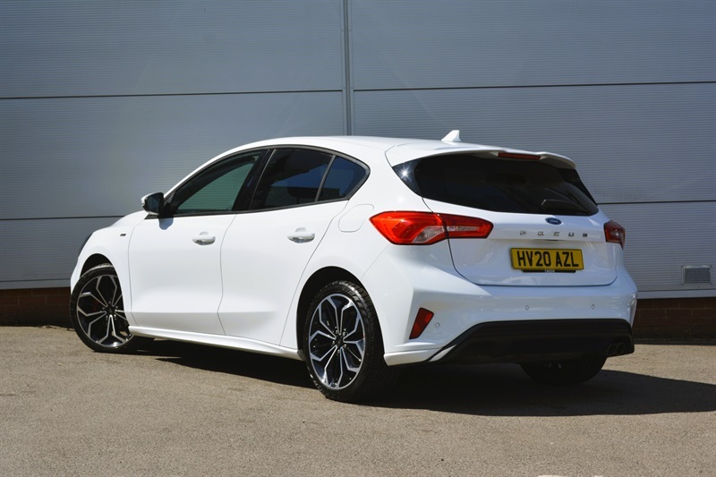 Ford Focus 1.5T Ecoboost St-line X Hatchback Manua White #4