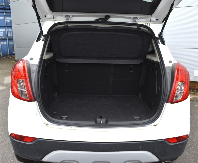 Vauxhall Mokka 1.4T Ecotec Design Nav 2018 White #24