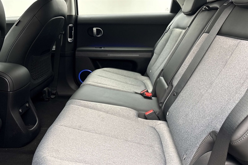 Hyundai Ioniq 5 77Kwh Premium Hatchback 228 Ps Grey #5
