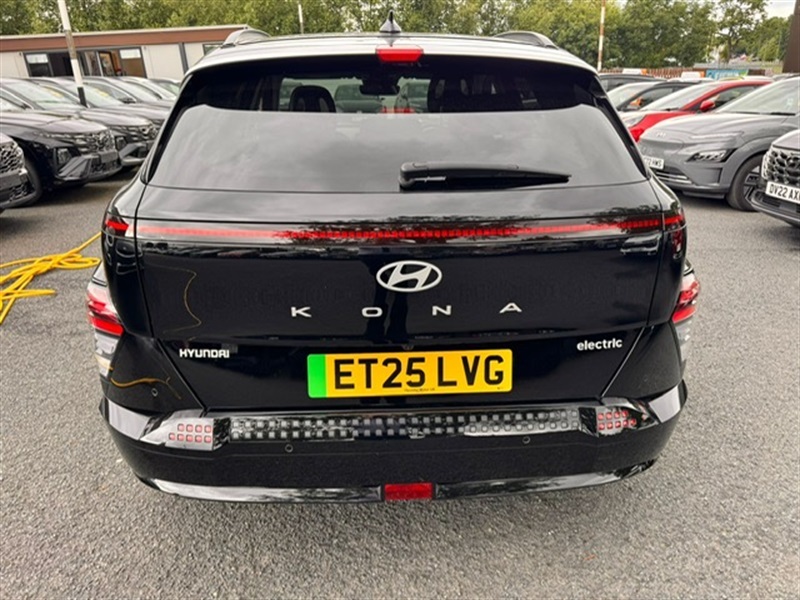 Hyundai Kona 65.4Kwh Ultimate Suv 218 Ps Black #3