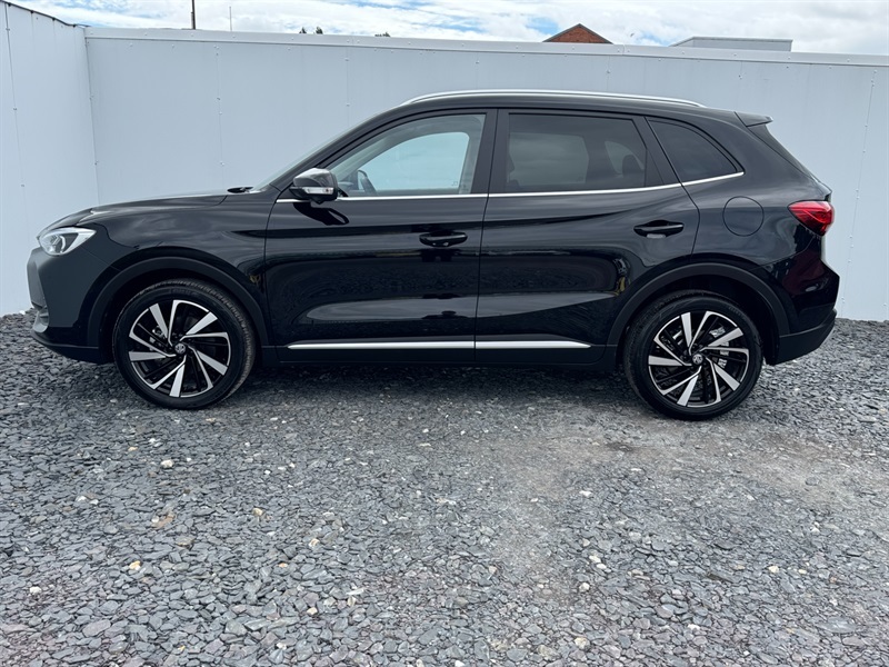 MG ZS 1.5 Hybrid Trophy Suv Hybrid Euro Black #4