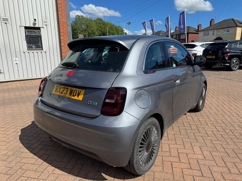 Fiat 500E 42Kwh Red Hatchback 118 Ps Grey #3