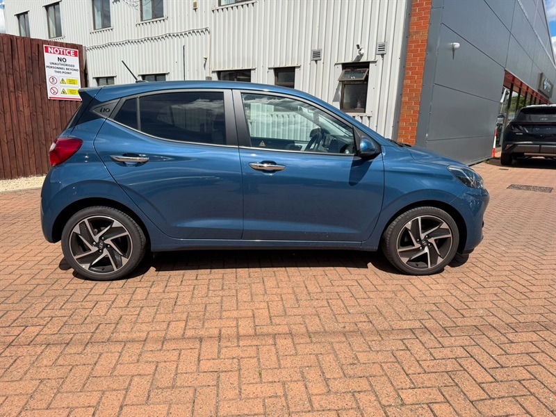 Hyundai I10 1.2 Premium Hatchback Euro 6 S Blue #2