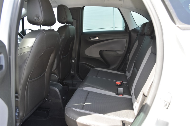 Vauxhall Crossland Elite Nav Blue #13