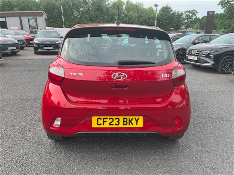 Hyundai I10 1.0 Se Connect Hatchback Euro 6 Red #3