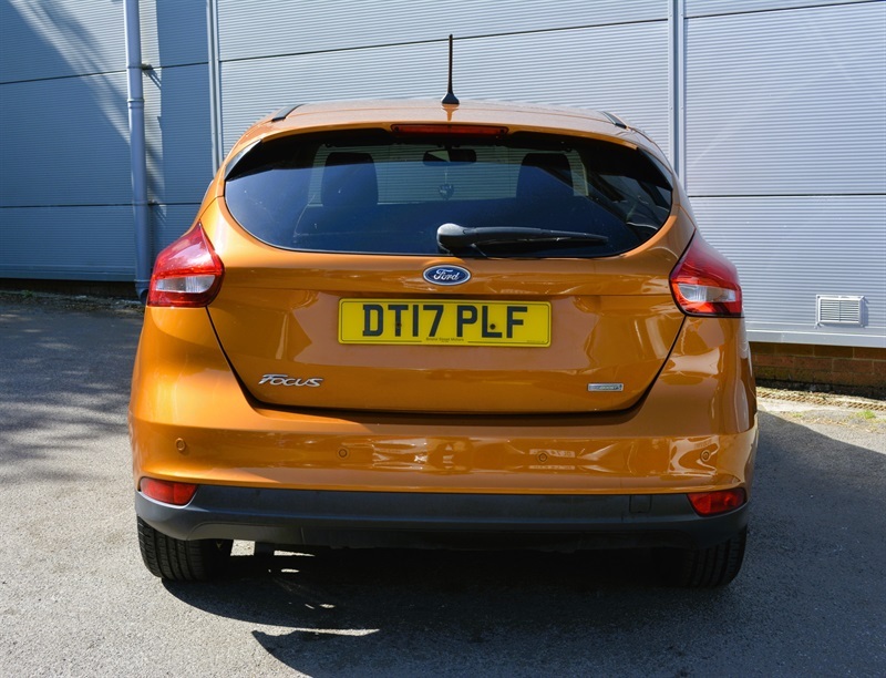 Ford Focus 1.0T Ecoboost Zetec Edition Hatchback A Orange #5