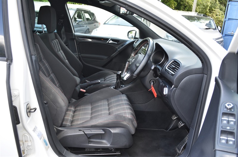 Volkswagen Golf 2.0 Tdi Gt Euro Black #8