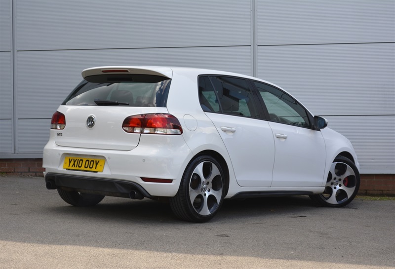 Volkswagen Golf 2.0 Tsi Gti Hatchback Euro 5 21 White #6
