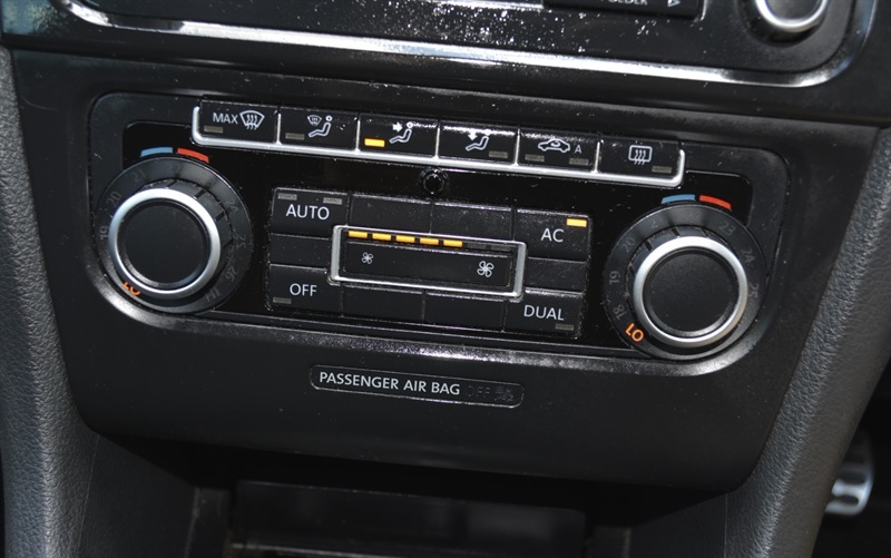 Volkswagen Golf 2.0 Tdi Gt Euro Black #14