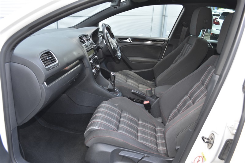 Volkswagen Golf 2.0 Tdi Gt Euro Black #12