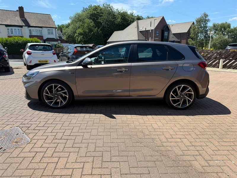 Hyundai I30 1.5 T-gdi Mhev N Line Hatchback Hybrid Brown #6