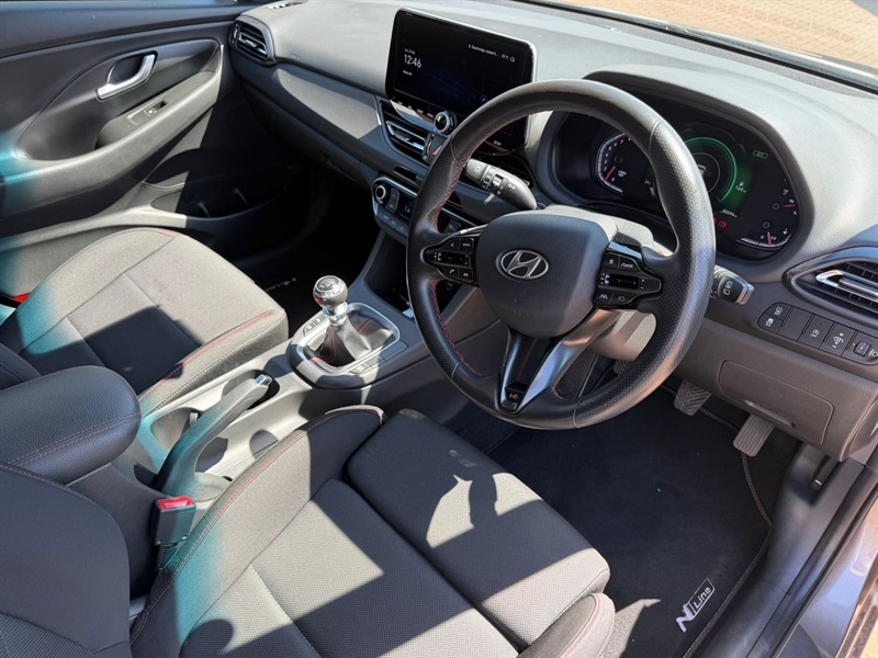 Hyundai I30 1.5 T-gdi Mhev N Line Hatchback Hybrid Brown #5