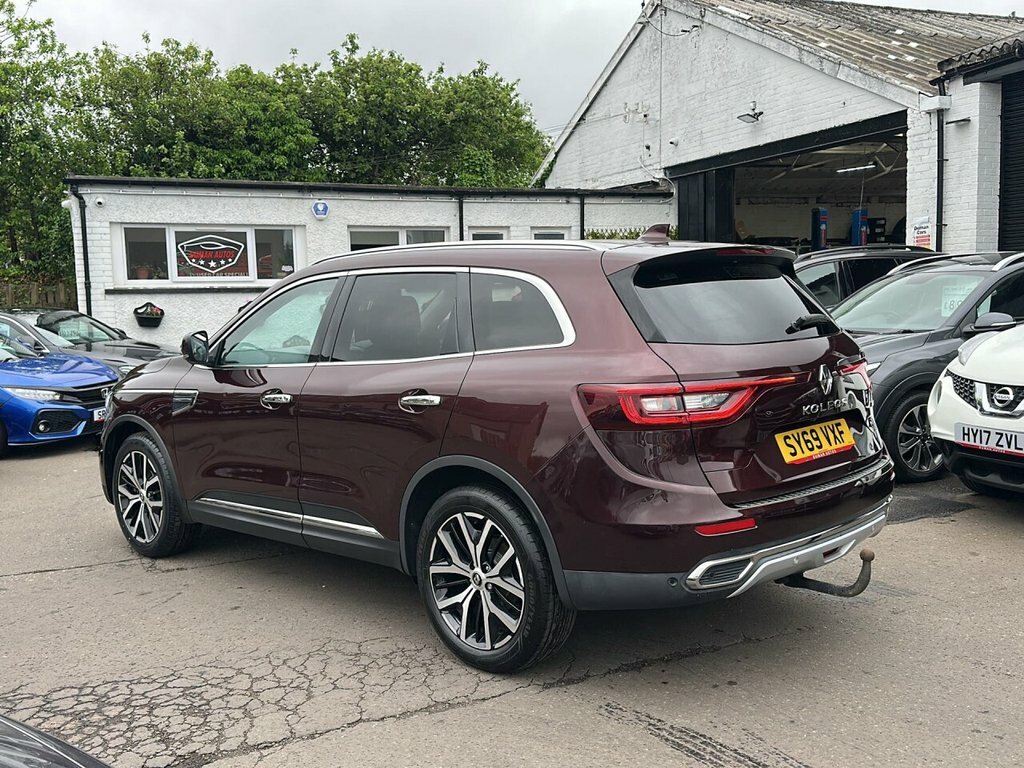Renault Koleos 2L Gt Line Red #5