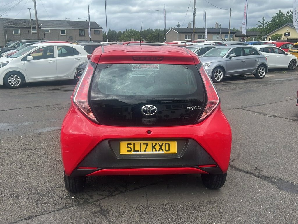 Toyota Aygo 1L X-play SL17KXO Red #6