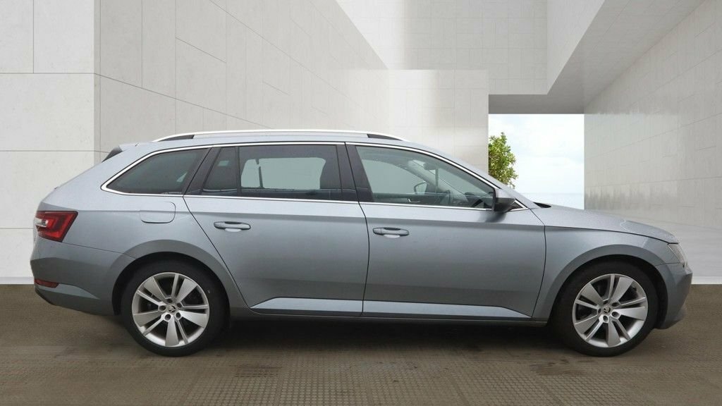 Skoda Superb 1.5L Se L Executive Grey #5
