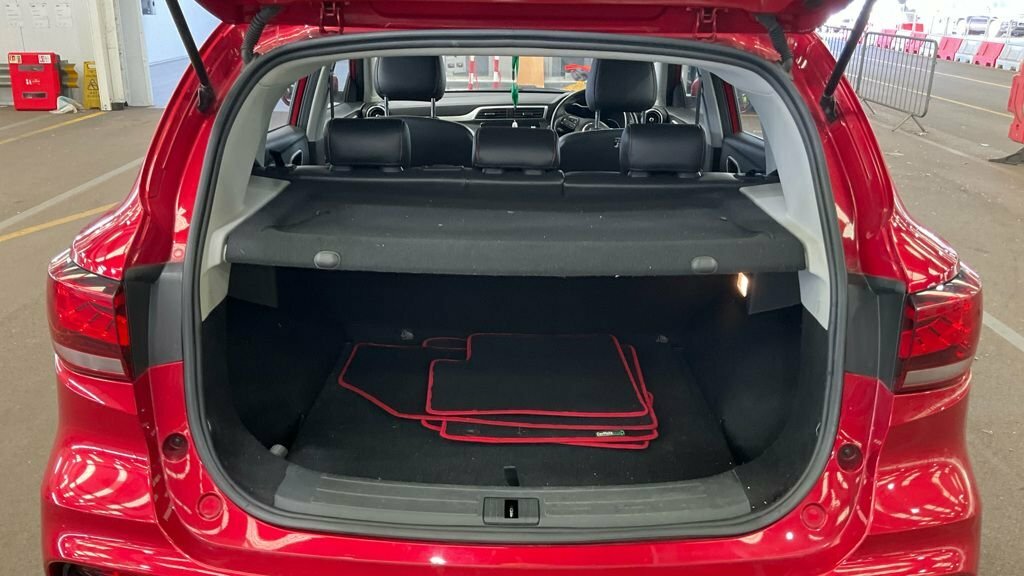 MG ZS 1L Exclusive DE21AYU Red #2