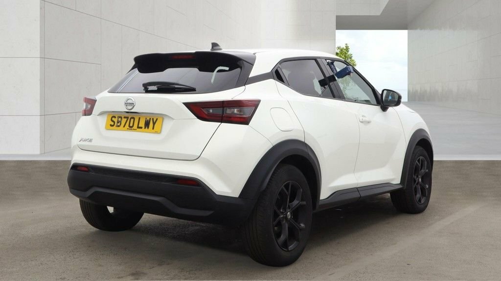 Nissan Juke 1L N-connecta SB70LWY White #4